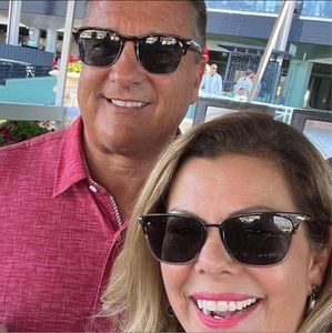 Meet your Posher, Ana